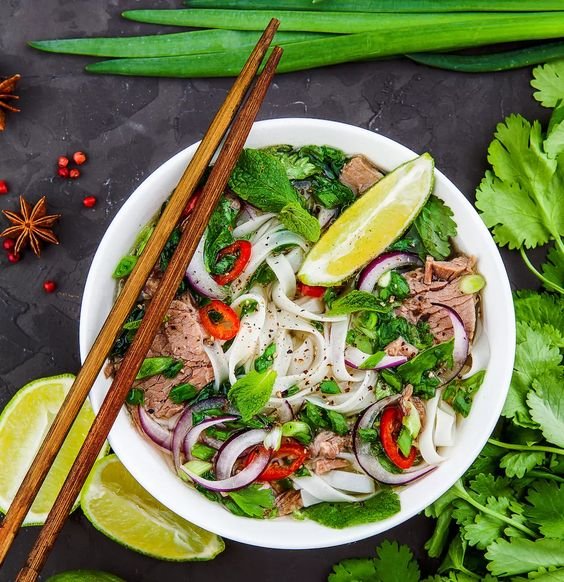 Vietnamese Beef Pho (Pho Bo)